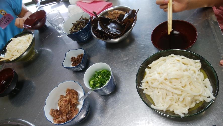 写真③うどん.jpg