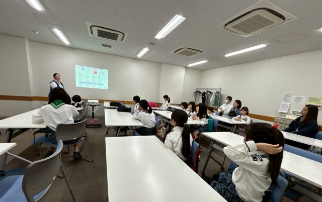 国連環境バッジ（海洋プラごみ）に挑戦！