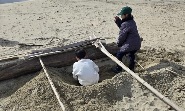 ゆるくーず　海岸清掃参加