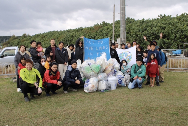 陸と海のゴミ拾い