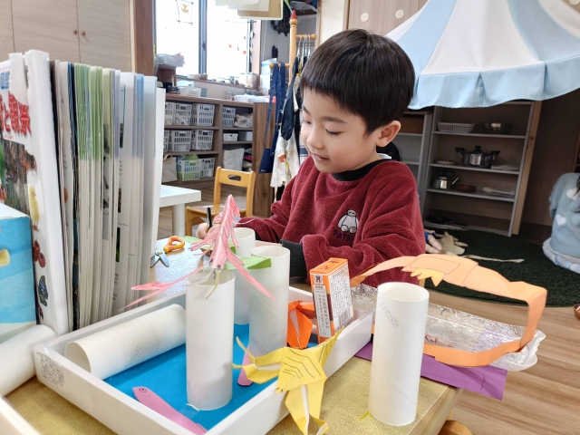 廃材を使って製作をしよう