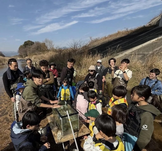 鈴鹿川探検隊　冬の川の生き物を調べてみよう！